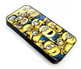 Despicable Me Minion Groups apple iphone 4 4s case cover